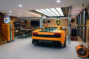 Garage background 1