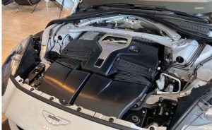Aston Martin DBX
