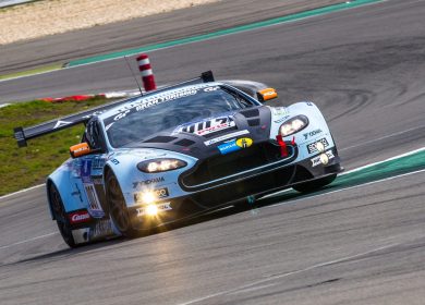 Aston Martin V12 Vantage GT3 Wallpapers