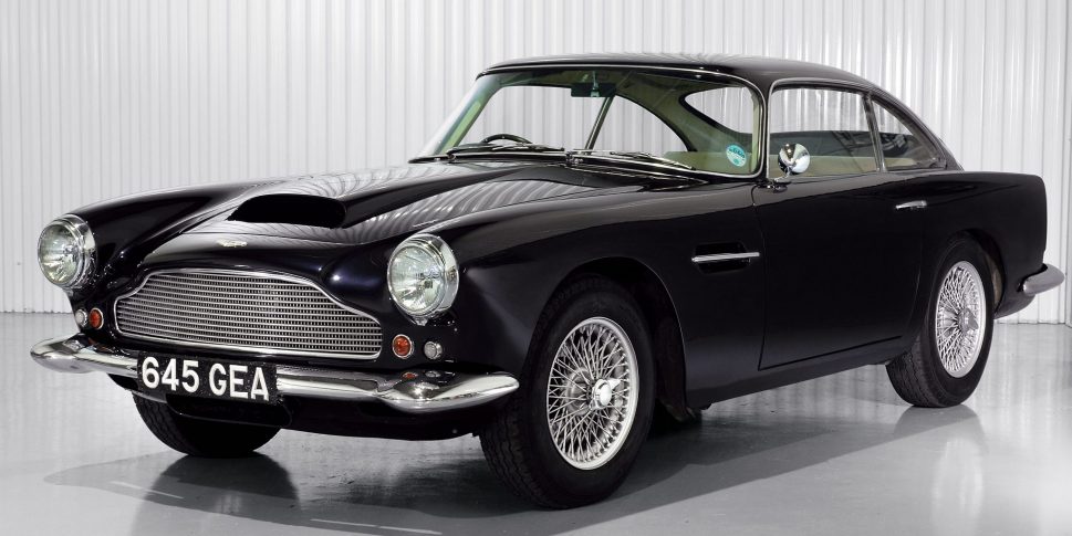 Aston Martin Wallpaper