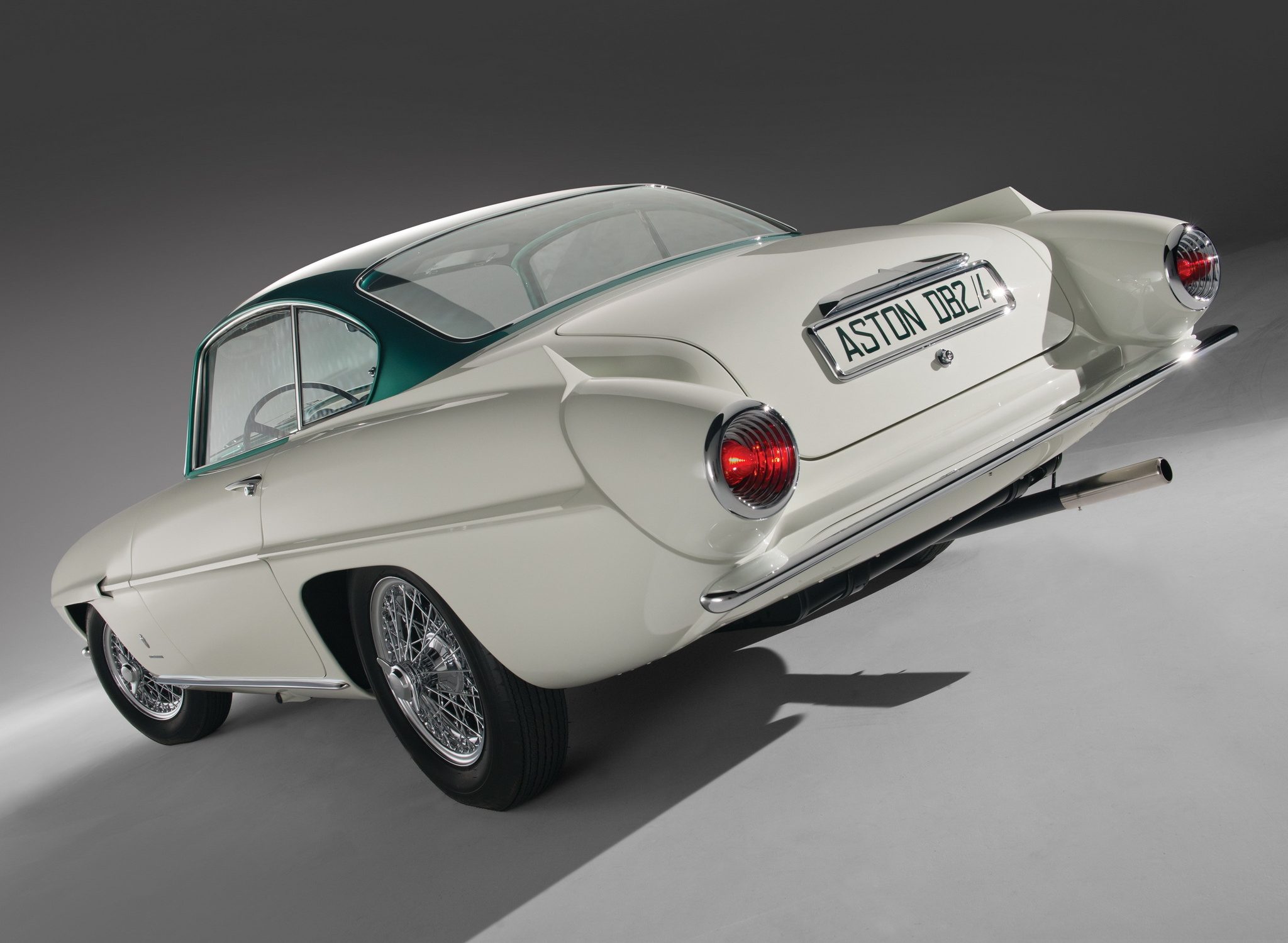 Aston Martin DB2/4 Supersonic