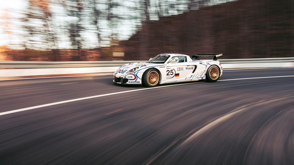 Porsche Carrera GT-R