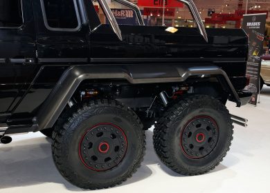 The BRABUS B63S 6×6 is a rare limited edition Beast