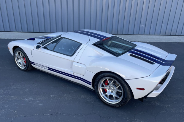 2005 Ford GT