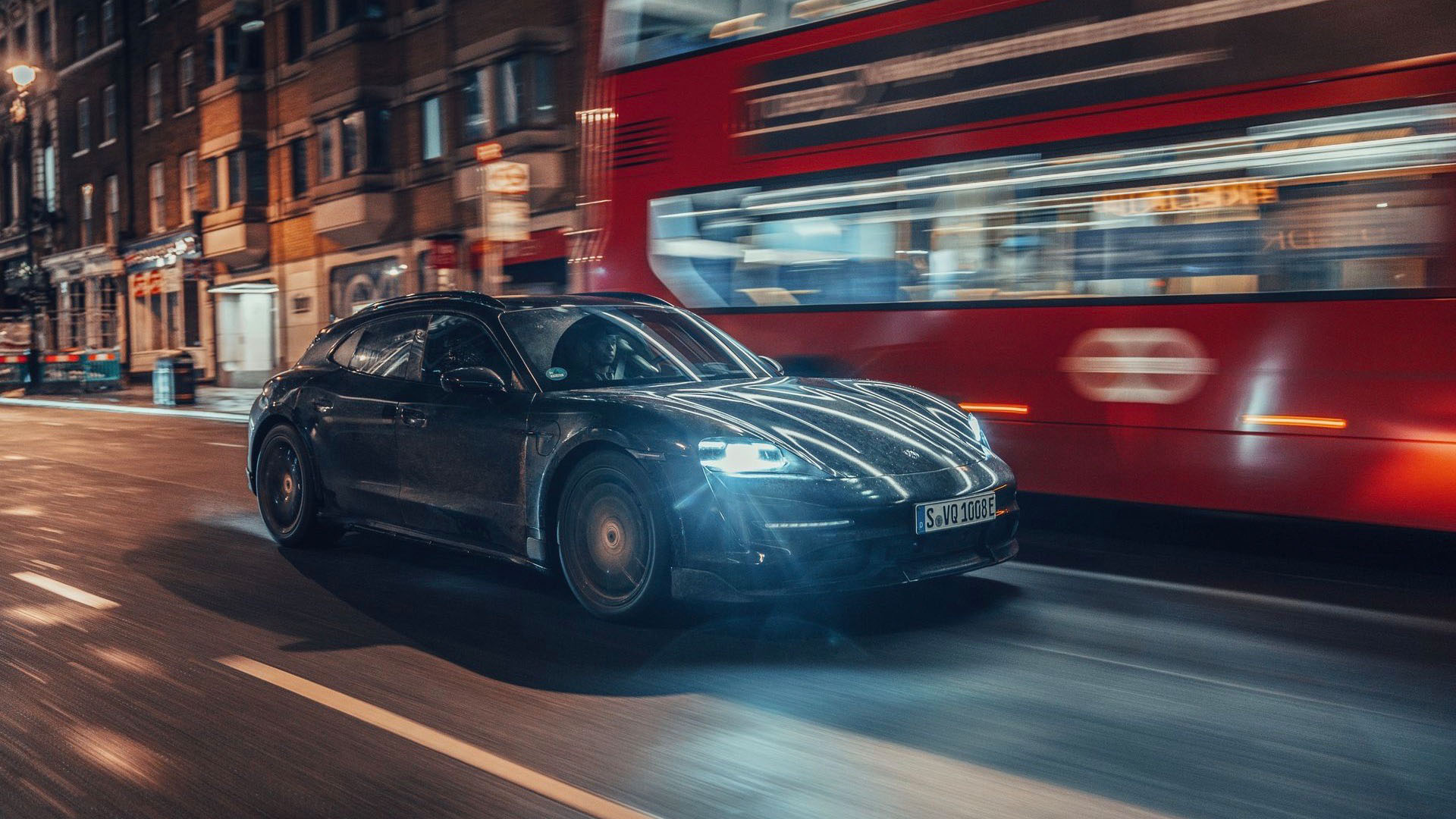 Porsche Taycan Cross Turismo