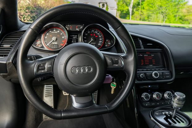 2010 Audi R8 V10