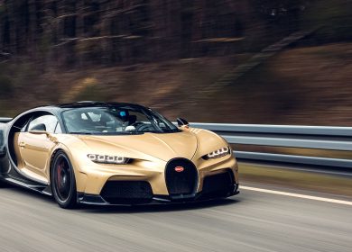 High speed Bugatti Chiron Super Sport testing