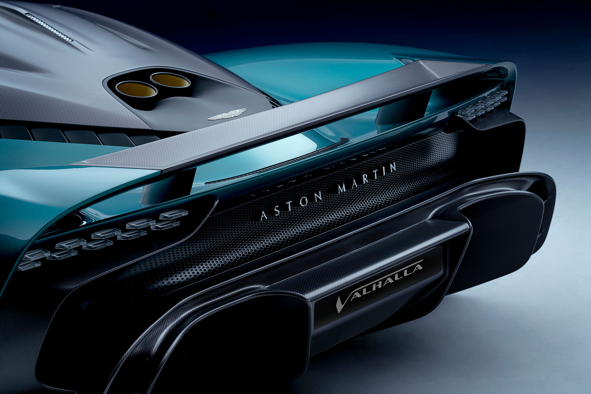 Aston Martin Valhalla