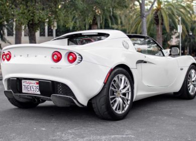 2010 Lotus Elise up for auction
