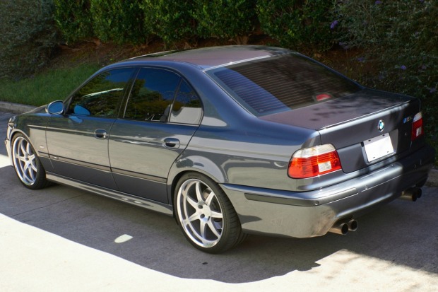 2001 BMW M5