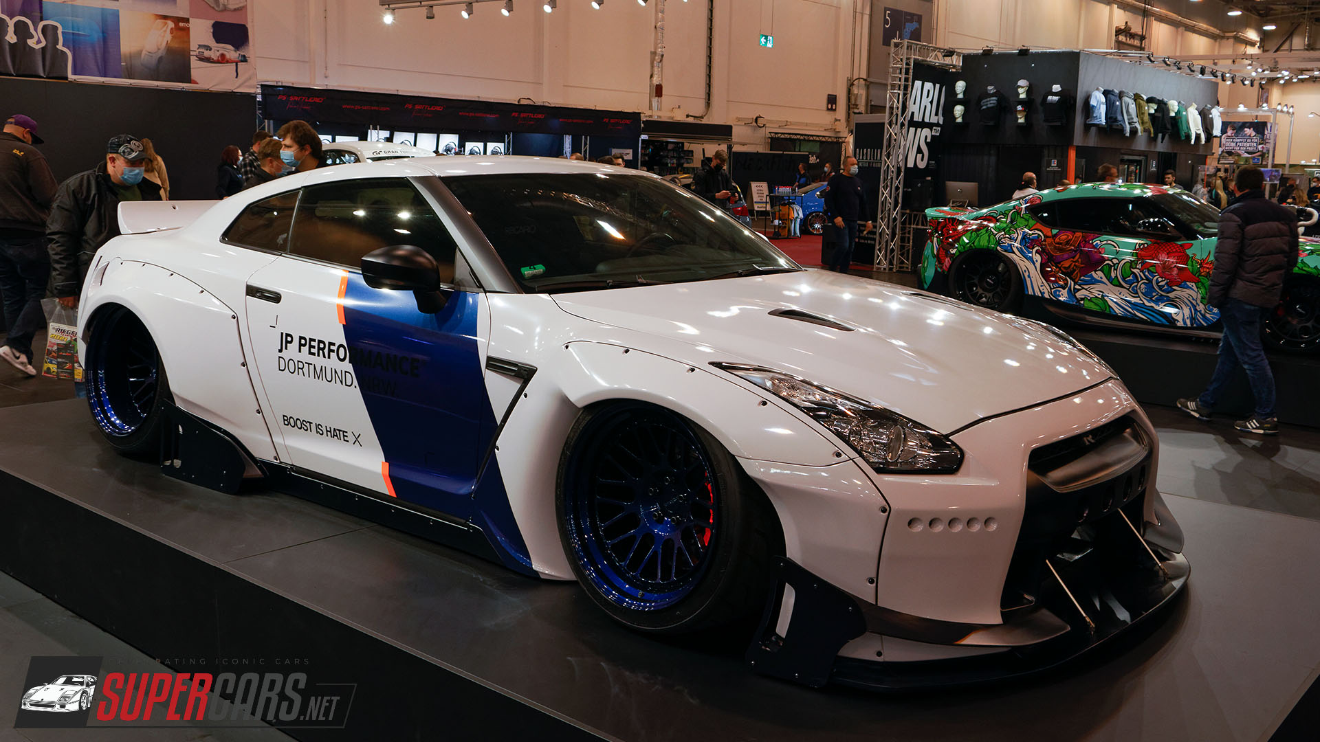 Nissan GTR